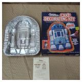 1981 Wilton Star Wars R2-D2 Cake Decorating Kit