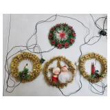 Lot of Vintage Xmas Light Up Wreath Decorations