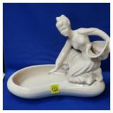 Royal Haeger Lady in the Garden Ivory Glaze Plantr