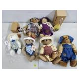 Lot of Assorted Boyd Bears