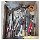 Tray Lot of Assorted Hand Tools