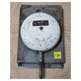 Vtg Industrial Gas Station Air Pressure Signal