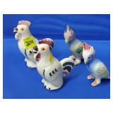 Pair of 2 Parakeet S&P Shakers & Roosters S&P