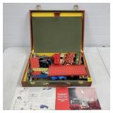 Vtg Gilbert Erector Set w/ Case, Lionel Train Cars