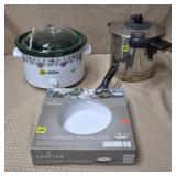 Pressure Cooker, Rival Crockpot & Crofton