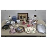 Religious Picture & Items, Pitcher & Washbowl,