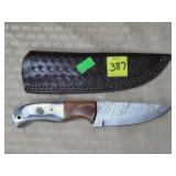 Damascus Steel Knife w/ Leather Sheath