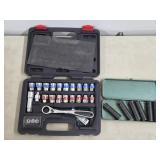 Pittsburgh O Ratchet Set & Green Case of Sockets