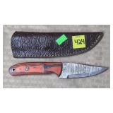 Damascus Steel Knife w/ Leather Sheath
