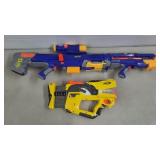 Large Lot of Assorted Nerf Gun Toys