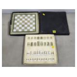 Luxury Hand Carved White & Green ONxy Marble Chess