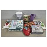Lot of Assorted Kitchenware - Proctor Silex Cookie