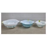 Set of Pyrex Cinderella Mixing Bowls w/ Amish