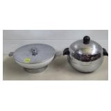 Vtg West Bend Penguin Hot & Cold Server &