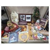 Large Lot of Xmas & Assorted HH Decorations