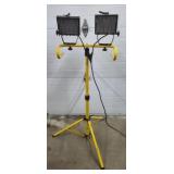 Dual Head Holgen Worklight Stand