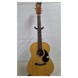 Hondo Model H-130 Accoustic Guitar