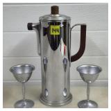 Vtg Manning-Bowman Chrome Cocktail Shaker