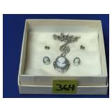 Vintage Silver Tone Filigree Cameo Jewlery Set
