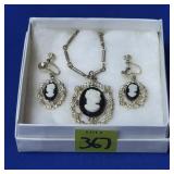 Vintage Black & White Cameo Jewelry Set