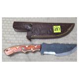 Damascus Steel Knife w/ Leather Sheath