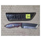 Damascus Steel Knife w/ Leather Sheath