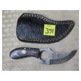 Damascus Steel Skinner Knife w/ Leather Sheath