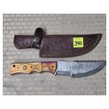 Damascus Steel Knife w/ Leather Sheath