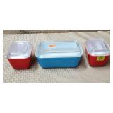 Vtg Pyrex Red & Blue Refrigerator Dishes