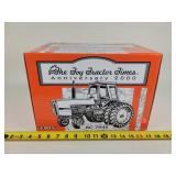 1/16 Allis Chalmers 7045 Tractor