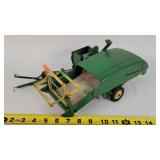 Antique 1/16 John Deere Combine