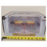 1/16 Minneapolis Moline 400 Planter - Highly