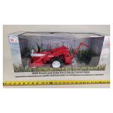 1/16 Cockshutt 1650 w/ 74-S Corn Picker
