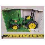 1/16 John Deere 6400 MFWD Tractor