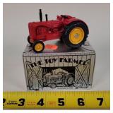 1/43 Massey Harris 55 Diesel Tractor