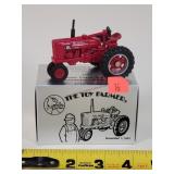 1/43 Farmall MTA Diesel Tractor