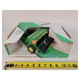 1/16 John Deere Grain Drill
