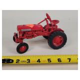 1/16 Farmall Cub Tractor - Played