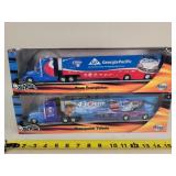 2- 1/64 Hotwheels Nascar Semis