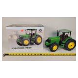 1/16 John Deere 7510 Tractor