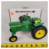 1/16 John Deere 3020 Tractor