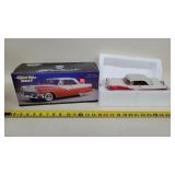 1/18 1956 Ford Fairlane Sunliner