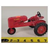 1/16 BF Avery TriCycle Tractor