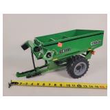 Big Farm Frontier GC 1108 Grain Cart