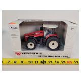 1/32 Versatile 290 MFWD Tractor
