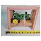 1/16 John Deere A Tractor - Ertl 40th Anniv.