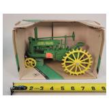 1/16 John Deere A GP Tractor