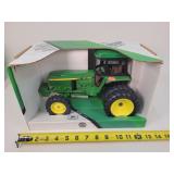 1/16 John Deere 4960 MFWD Tractor