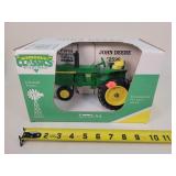 1/16 John Deere 2520 Diesel Tractor