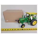 1/16 John Deere 4010 Diesel Tractor